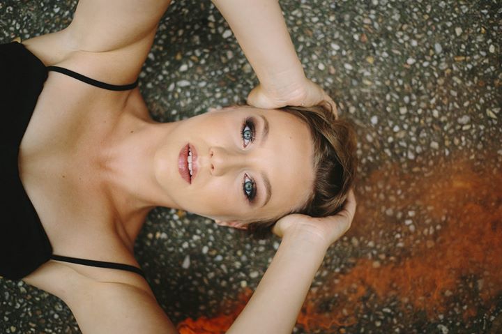 Emily Dawn will be bringing her melodic tunes to the streets of Eumundi with a live performance at Eumundi Creative and Cultural Market.