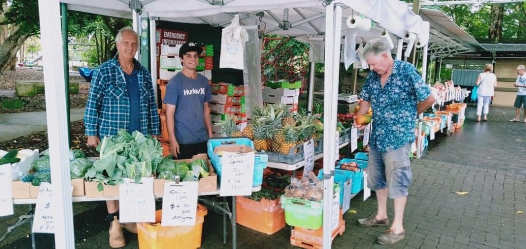 FRESH LOCAL PRODUCE EVERY WEDNESDAY NEXT TO DICK CAPLICK PARK