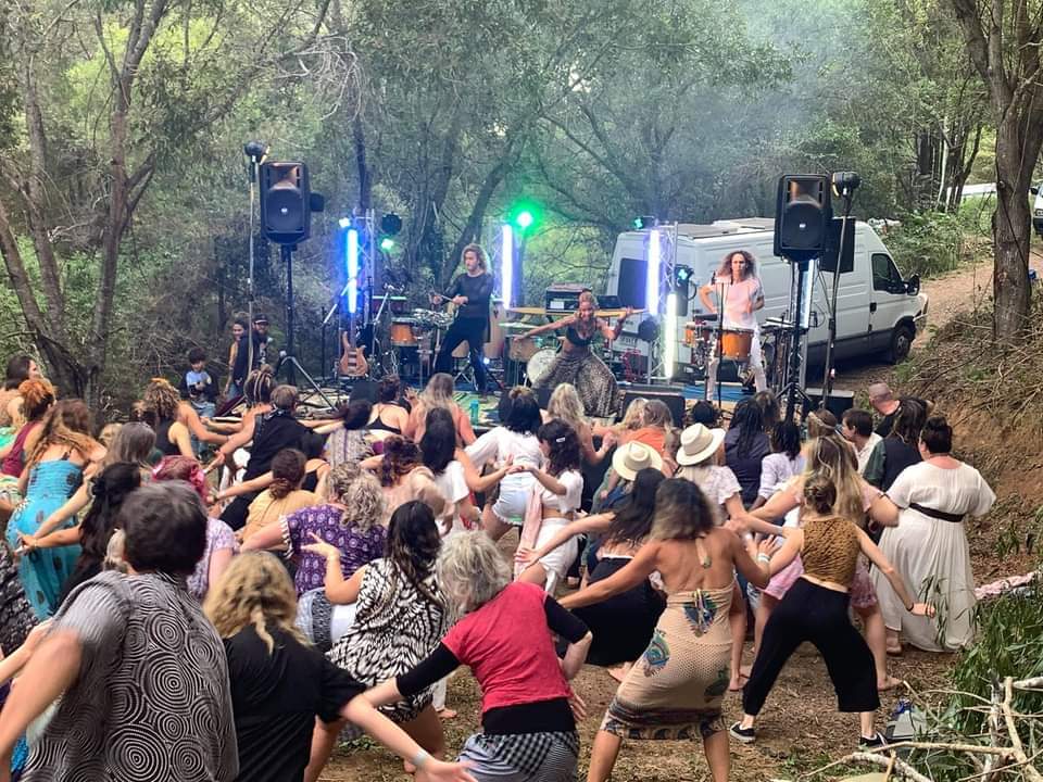 An experience for humans to come alive through drumming, dance, sound healing, and awakening. To connect, feel, let go, embody, and become!